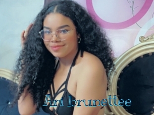 Ari_brunettee