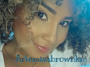 Artemisabrownkm