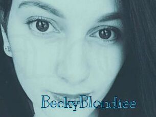 BeckyBlondiee