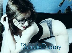 BlondeBunny