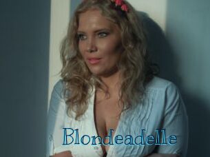 Blondeadelle