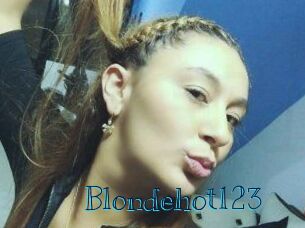 Blondehot123