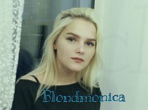 Blondmonica