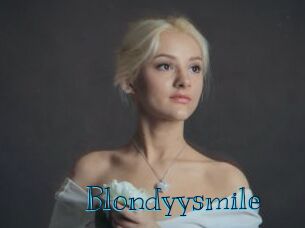 Blondyysmile