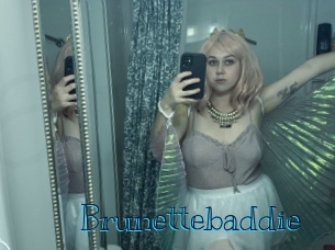 Brunettebaddie