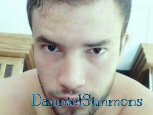 Danniel_Simmons