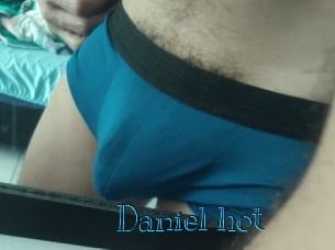 Daniel_hot