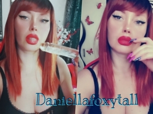 Daniellafoxytall