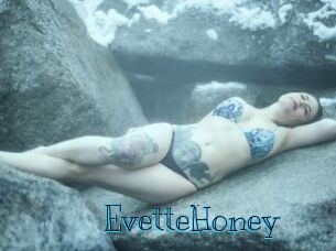 EvetteHoney