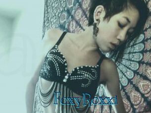 FoxyRoxxi