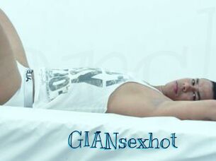 GIANsexhot