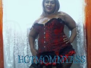 HOTMOMMYASS