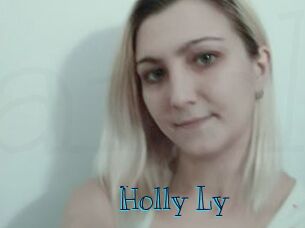 Holly_Ly