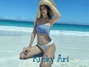 Kinky_Ari