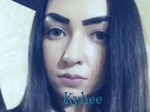 Kyliee_
