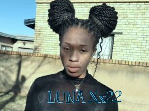 LUNA_Xx22