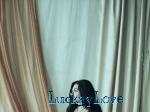 LuckyyLove