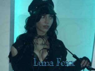 Luna_Foxx