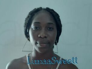 LunaaSweett