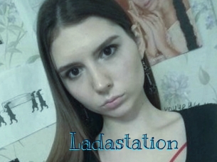 Ladastation