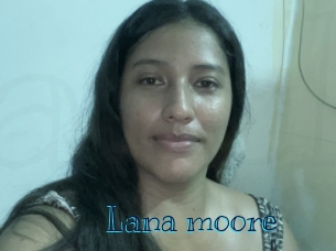 Lana_moore