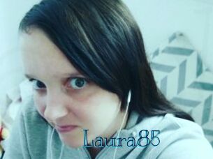 Laura85