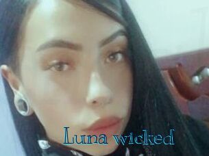 Luna_wicked