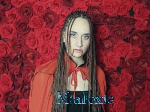 MiaFoxie