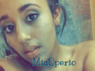 Mia_Operio