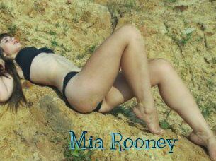 Mia_Rooney
