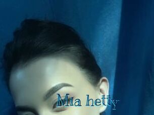 Mia_hetty