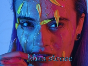 Miaa_stonee