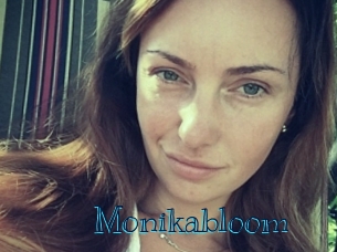 Monikabloom