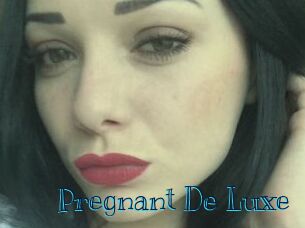 Pregnant_De_Luxe