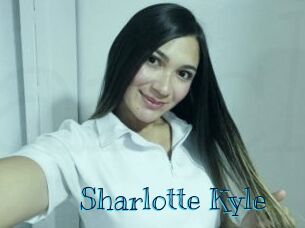 Sharlotte_Kyle