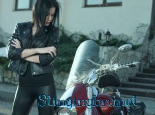 Stingingbrunet