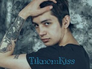 TiknomKiss