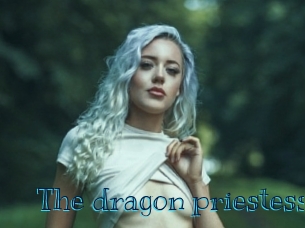 The_dragon_priestess
