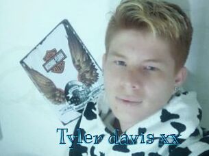 Tyler_davis_xx