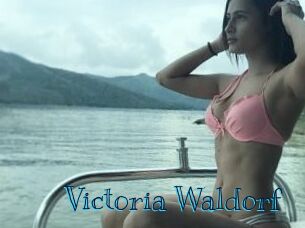 Victoria_Waldorf