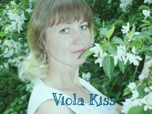 Viola_Kiss_