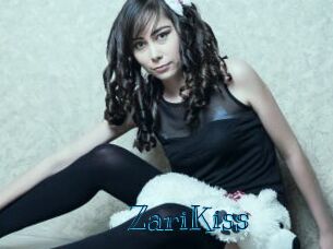 ZariKiss